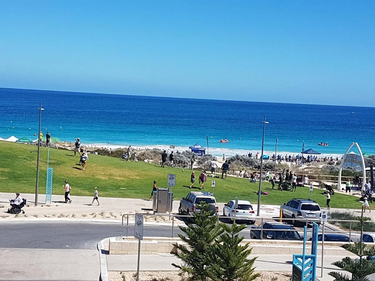Scarborough/Doubleview Delight Apartment Perth Australia